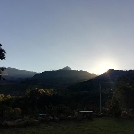 Alojamiento Rural Jardin Consentido エクステリア 写真