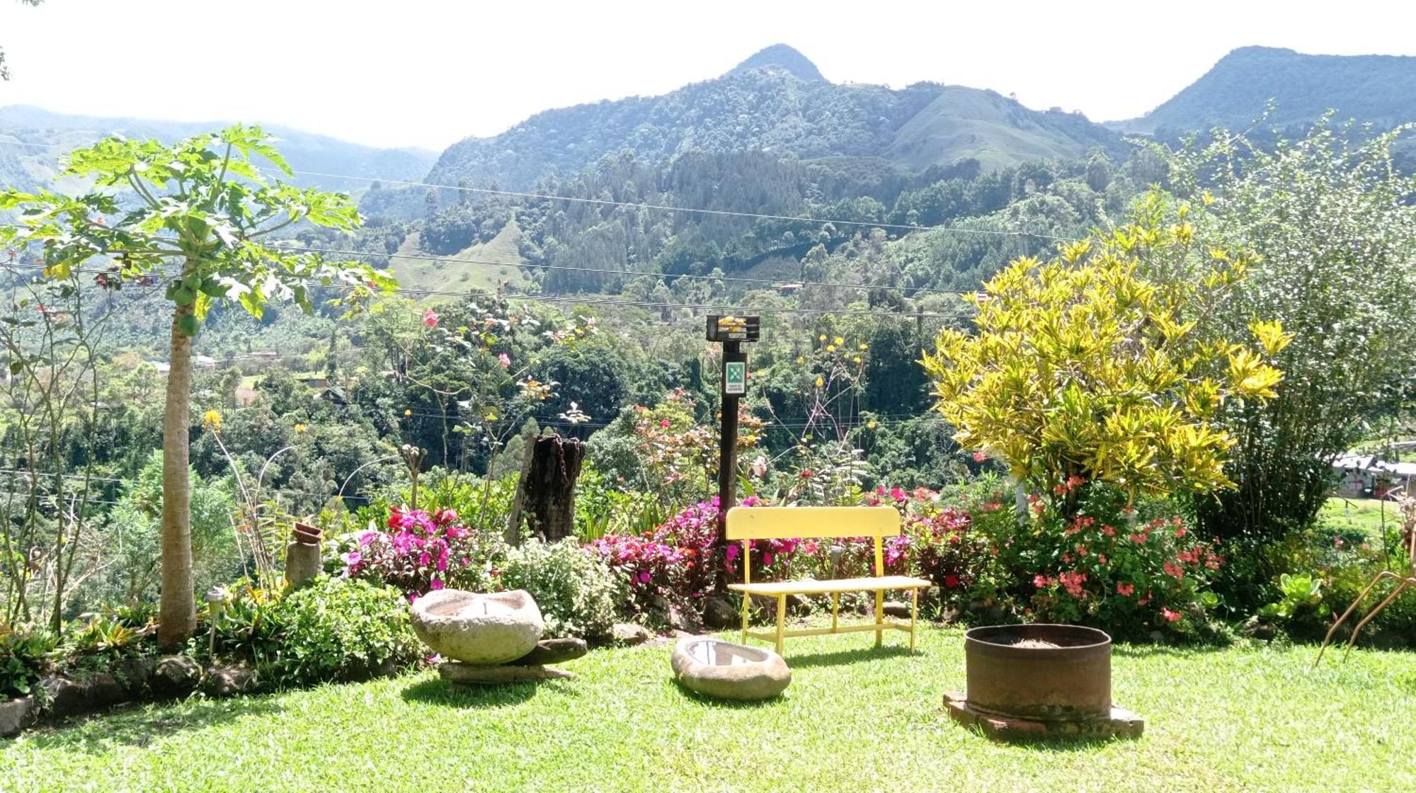 Alojamiento Rural Jardin Consentido エクステリア 写真
